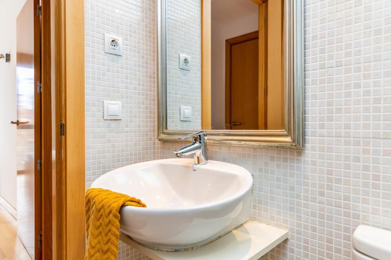 2Br - 2Bh Apartment Close To The Beach Barcelona Eksteriør bilde